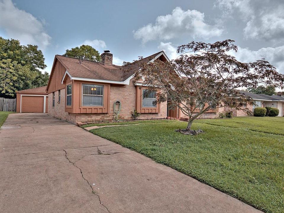 1st image of 12526 Bexley Dr