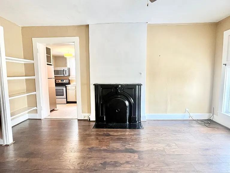 1128 S. 3rd — Photo 5