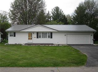 14 Hawthorne Dr, Delta, OH 43515