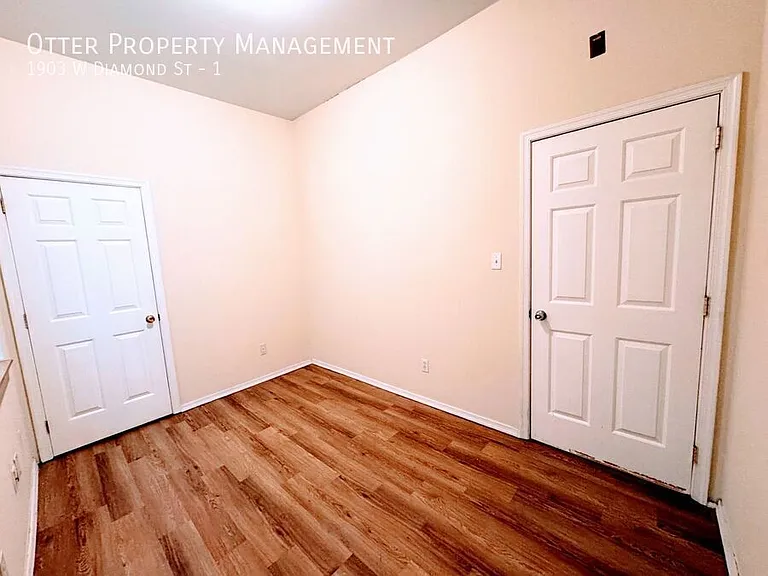 1903 W Diamond St #1 — Photo 19