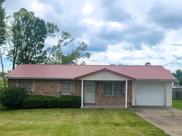 110 Village Creek Rd, Fredericktown, MO 63645