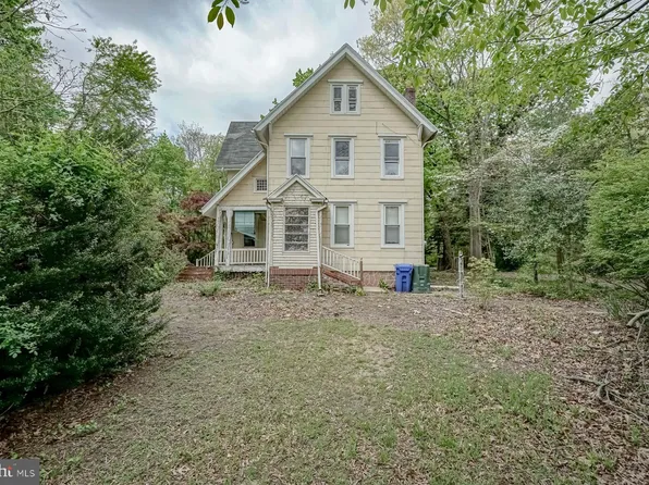 937 N Main St, Glassboro, NJ 08028