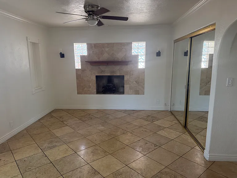 701 W Lewis Ave — Photo 13