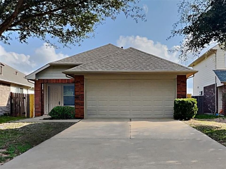 1st image of 17210 Hawks Landing Dr