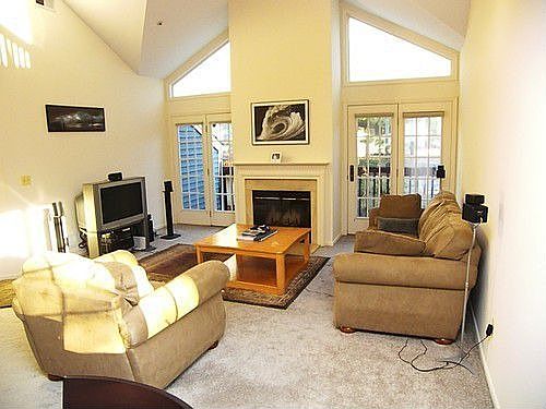 3rd image of 315 Sturbridge Ct