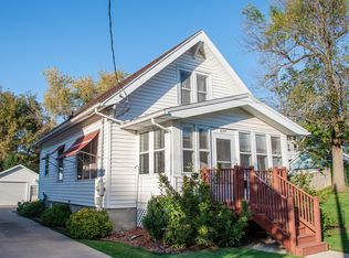 824 Cole St, Watertown, WI 53094