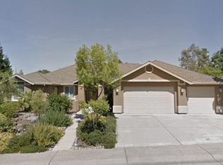 1582 Gold Hills Dr, Redding, CA
