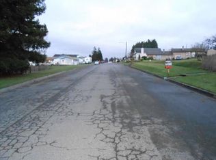 1714 W 6th St, Port Angeles, WA