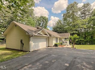 106 Potomac Dr, Tiger, GA 30576