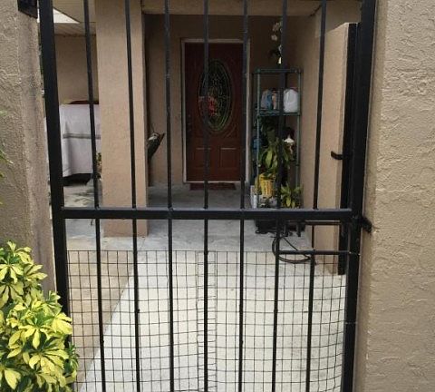 2nd image of 1550 SE Manth Ln