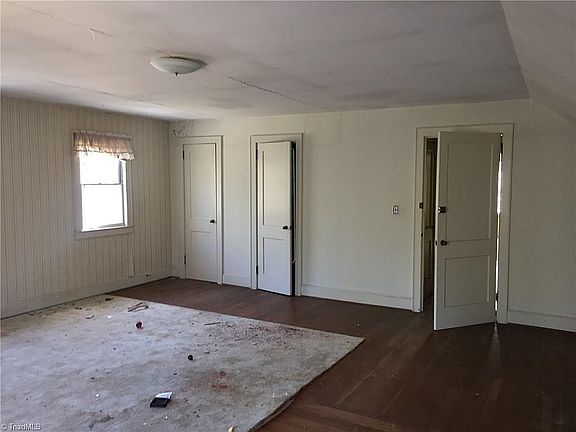 2nd image of 4320 Autumn Olive Dr