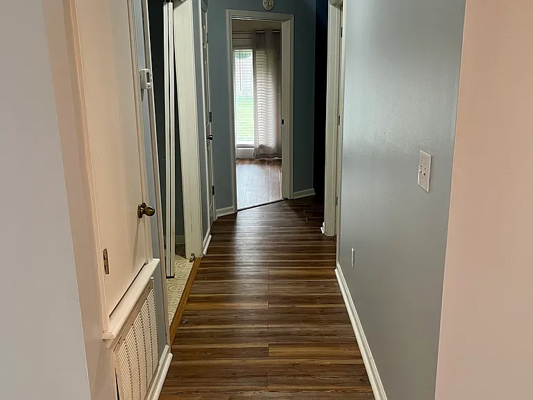 631 Albany St #1 — Photo 11