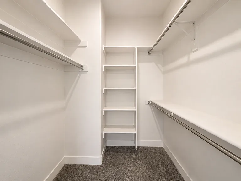 532 S 1080 W — Photo 11