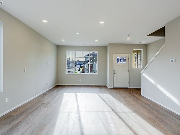 3rd image of 31501 NW Turel Dr