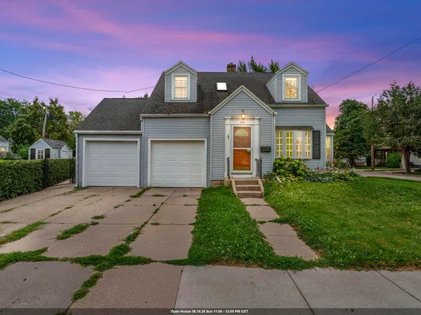 615 W Bent Ave, Oshkosh, WI 54901