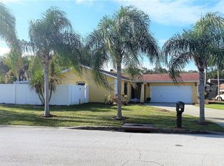 8248 Country Oaks Ct, Sarasota, FL 34243