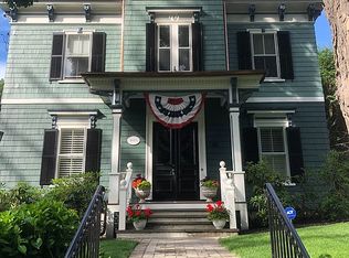 42 Rangeley Rd, Winchester, MA 01890