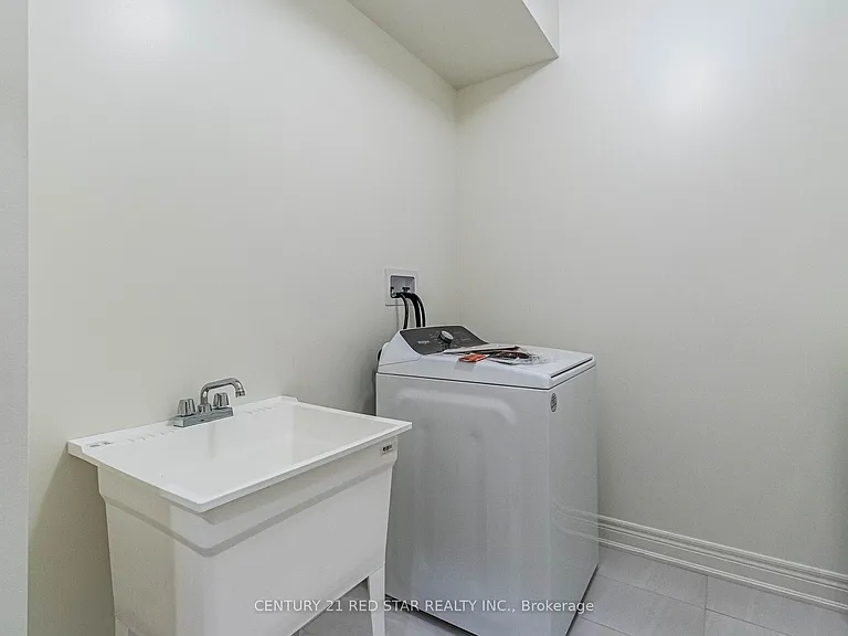 192 Farrell Rd — Photo 17