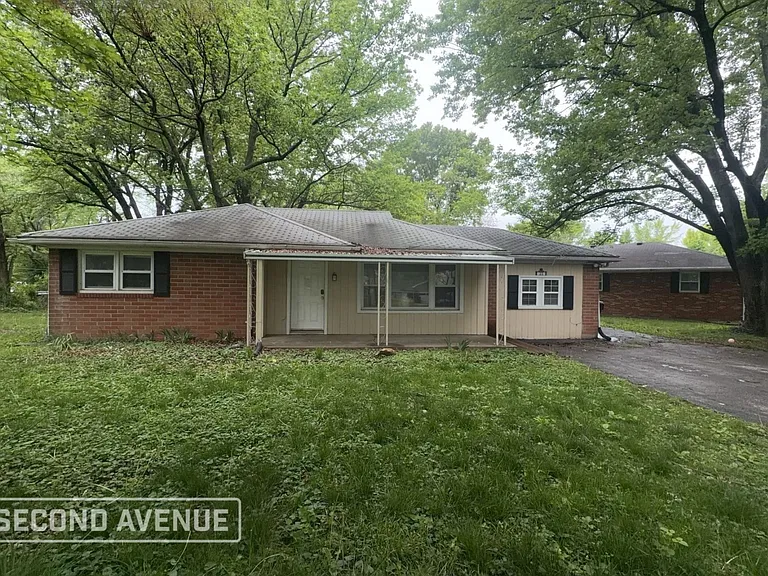 25 Belle Dr — Photo 1