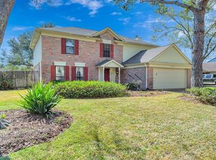 15919 Pinyon Creek Dr, Houston, TX 77095