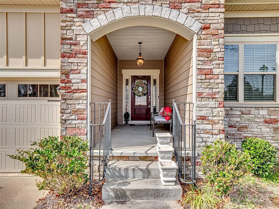 222 Kentmere Ln, Clover, SC 29710 Zillow