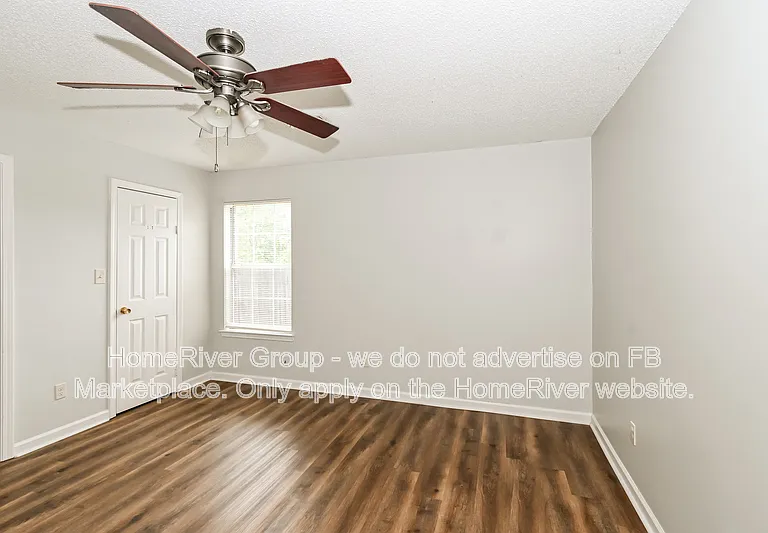 7007 Village Ln — Photo 7
