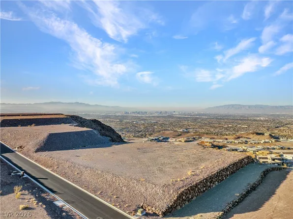 22 Soaring Rock Ct, Henderson, NV 89012