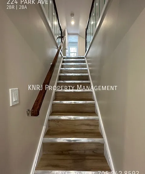 224 Park Ave — Photo 11
