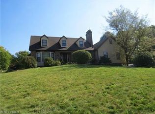 531 Woodbury Ct, Canfield, OH