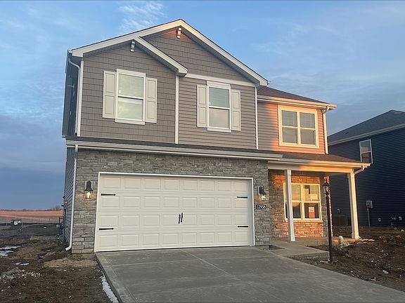 3rd image of 12938 Rey Cv