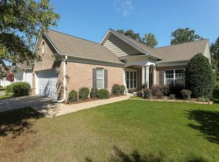 700 Nevins Pl, Cary, NC 27519