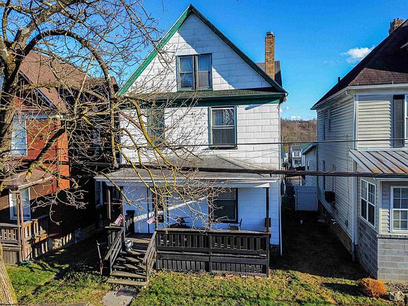 2nd image of 806 Gaston Ave