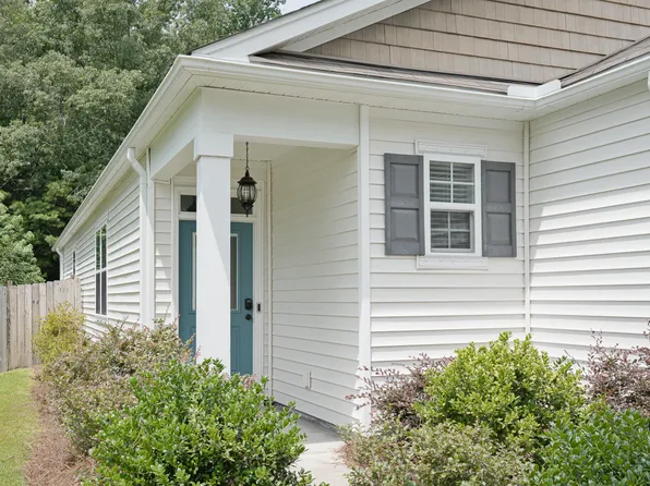 9815 Seed St, Ladson, SC 29456