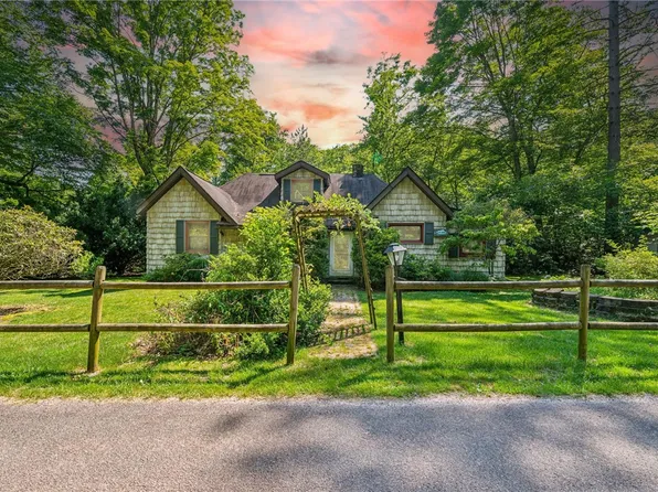 1193 Triple Creek Rd, Champion, PA 15622