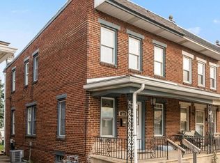 211 N Eberts Ln, York, PA 17403