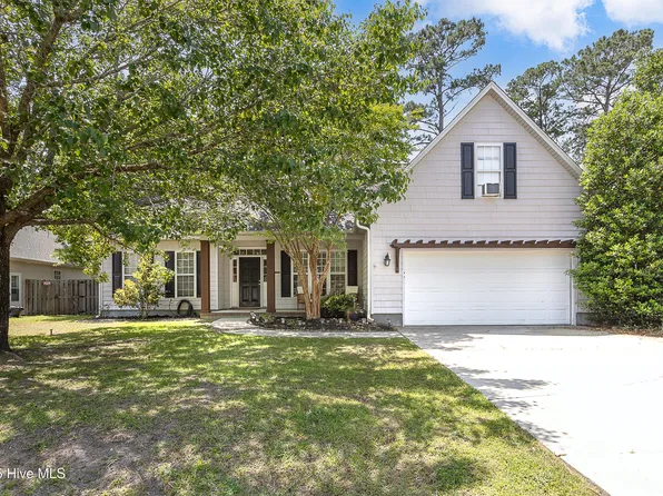 114 Southern Magnolia Court, Hampstead, NC 28443