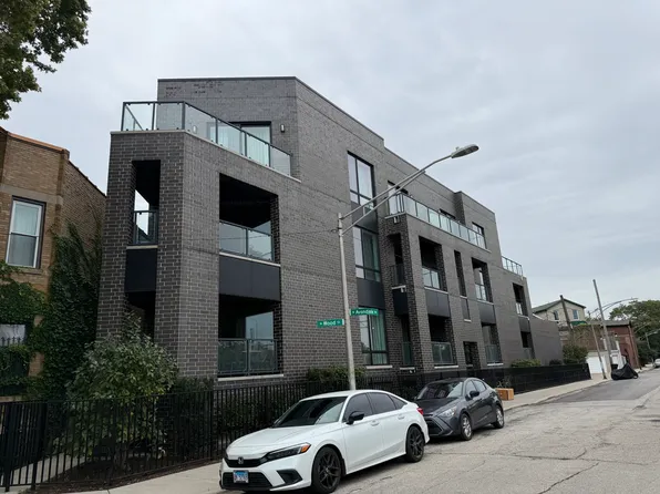 2034 N Avondale Ave APT 1E, Chicago, IL 60614