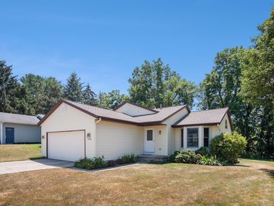 3538 Breezewood Dr SE, Kentwood, MI, 49512