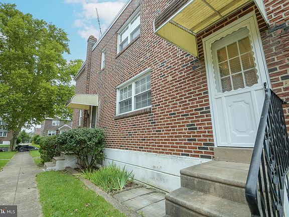 3rd image of 3008 Teesdale St
