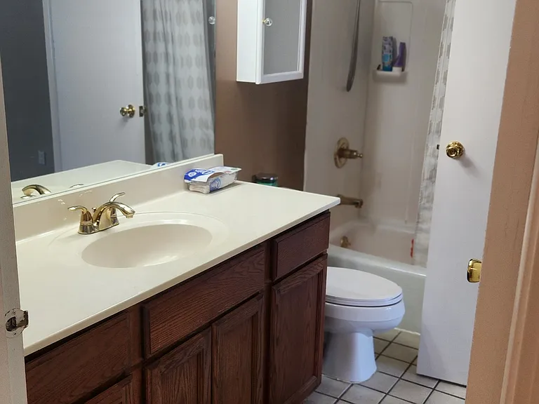 8624 Garfield Ave — Photo 3
