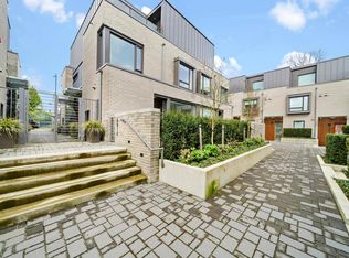 6816 Oak St, Vancouver, BC V6P3Z2