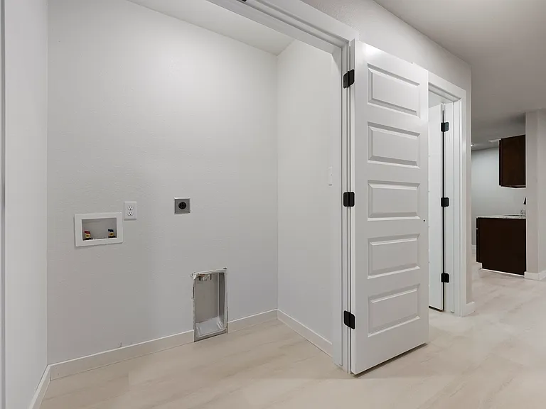 Laundry Area (Washer & Dryer INCLUDED IN RENTAL)