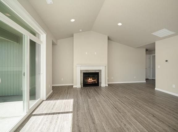 5th image of 16924 E Knox Ave