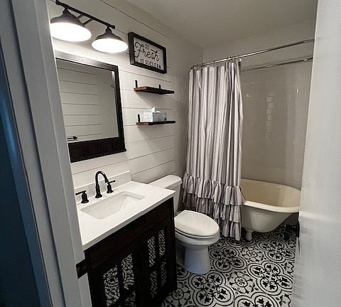 Tub has a shower head as well so can be used as tub or shower.