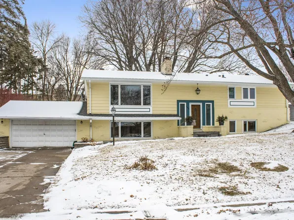 6608 Hillside Ln, Edina, MN 55439