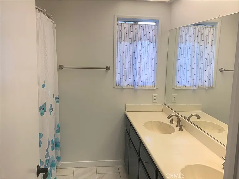 2114 Forbes Ave — Photo 19