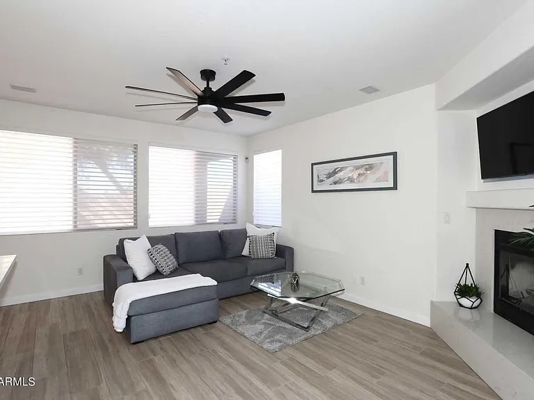 24624 N 72nd Pl — Photo 12