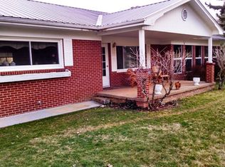 2401 Tucker Rd, Lansing, NC 28643