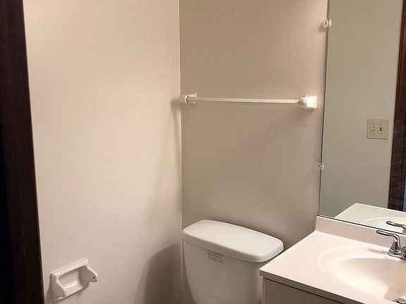4th image of 3220 N Bartlett Ave APT B
