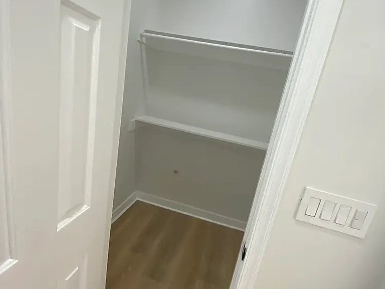 977 Water Oak Ct — Photo 30